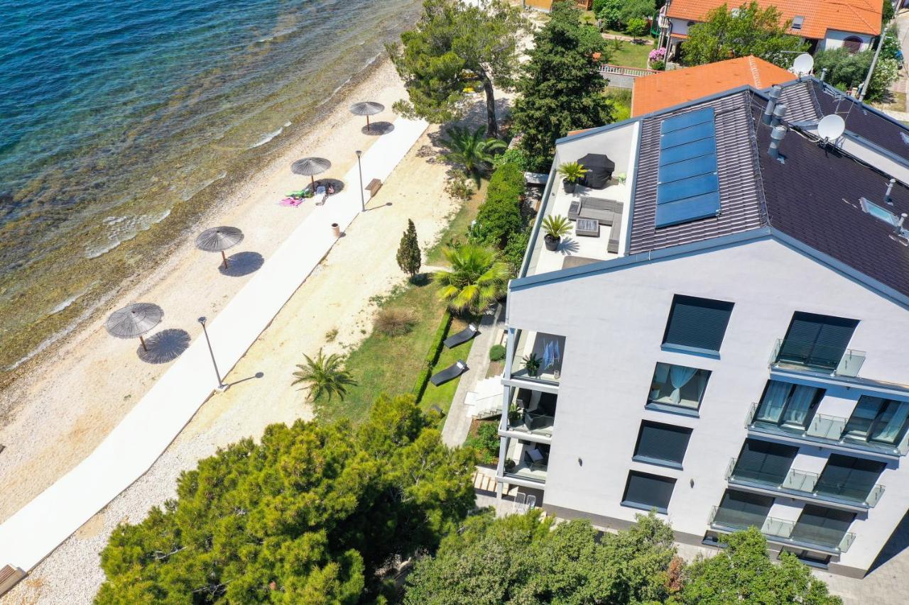 Paradise On The Beach Apartments Bibinje Exterior photo